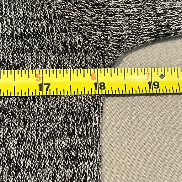 Volcom OH BOY Pullover Hooded Sweater - Picture 12 of 15